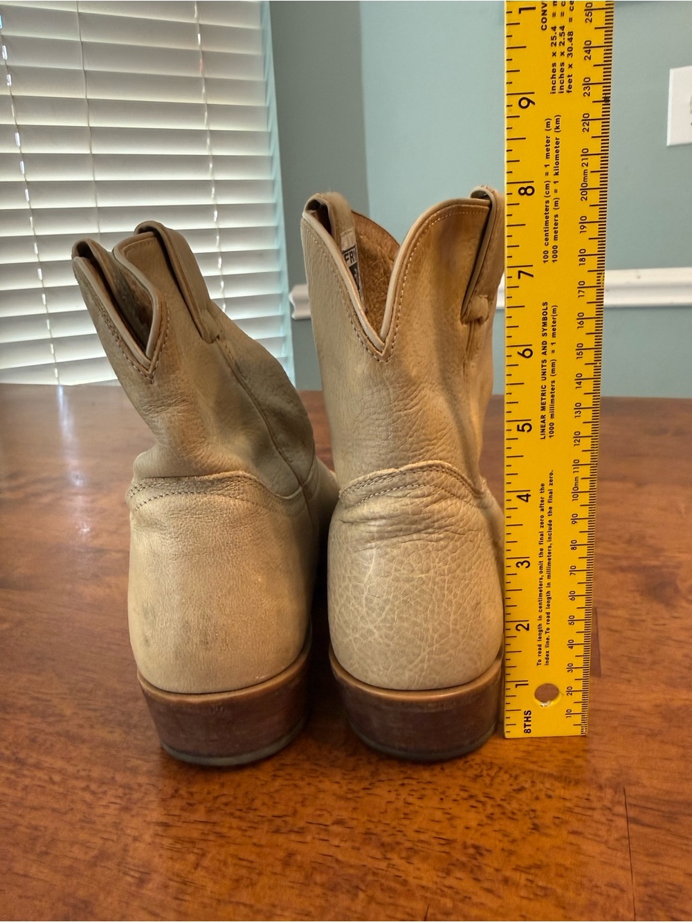 FRYE Billy Short Western Boots Womens Size 9 B Tan Beige Leather Cowboy Ankle - Picture 8 of 14